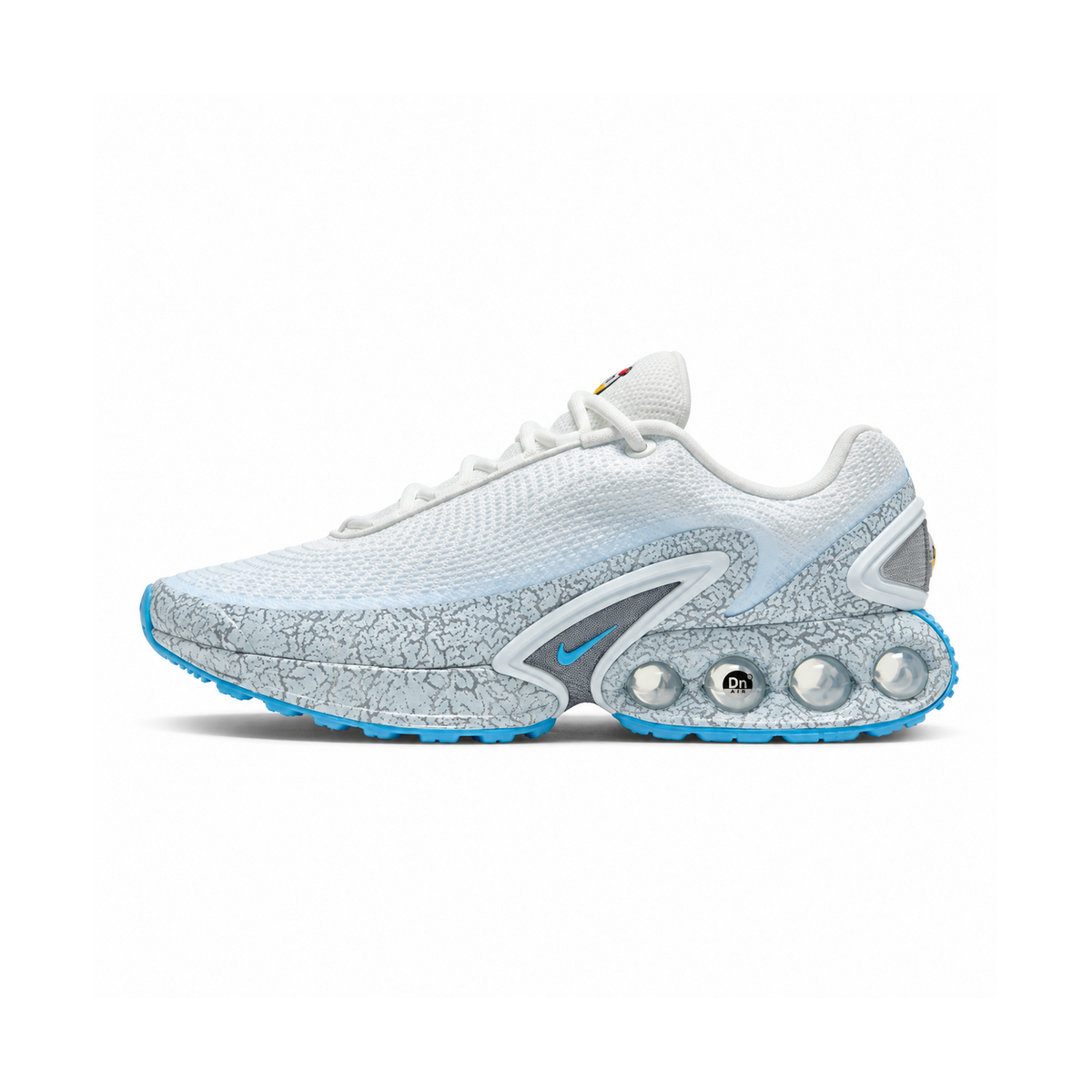 Nike Air Max Dn8 Glacier Blue – naslovna slika, bočni profil na bijeloj pozadini