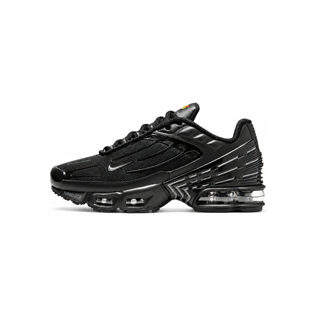 Nike Air Max Plus Blackout