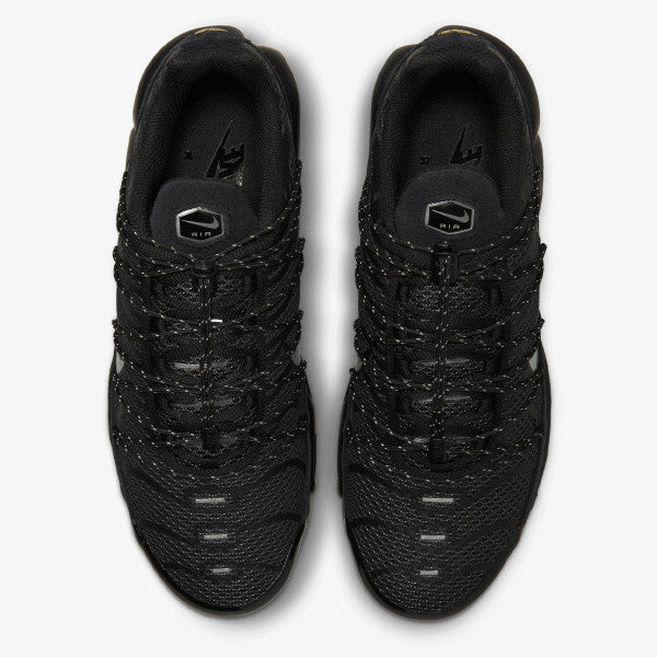 Nike Air Max Plus Utility Black Metalic, crna / metalik detalji, patike, slika 4