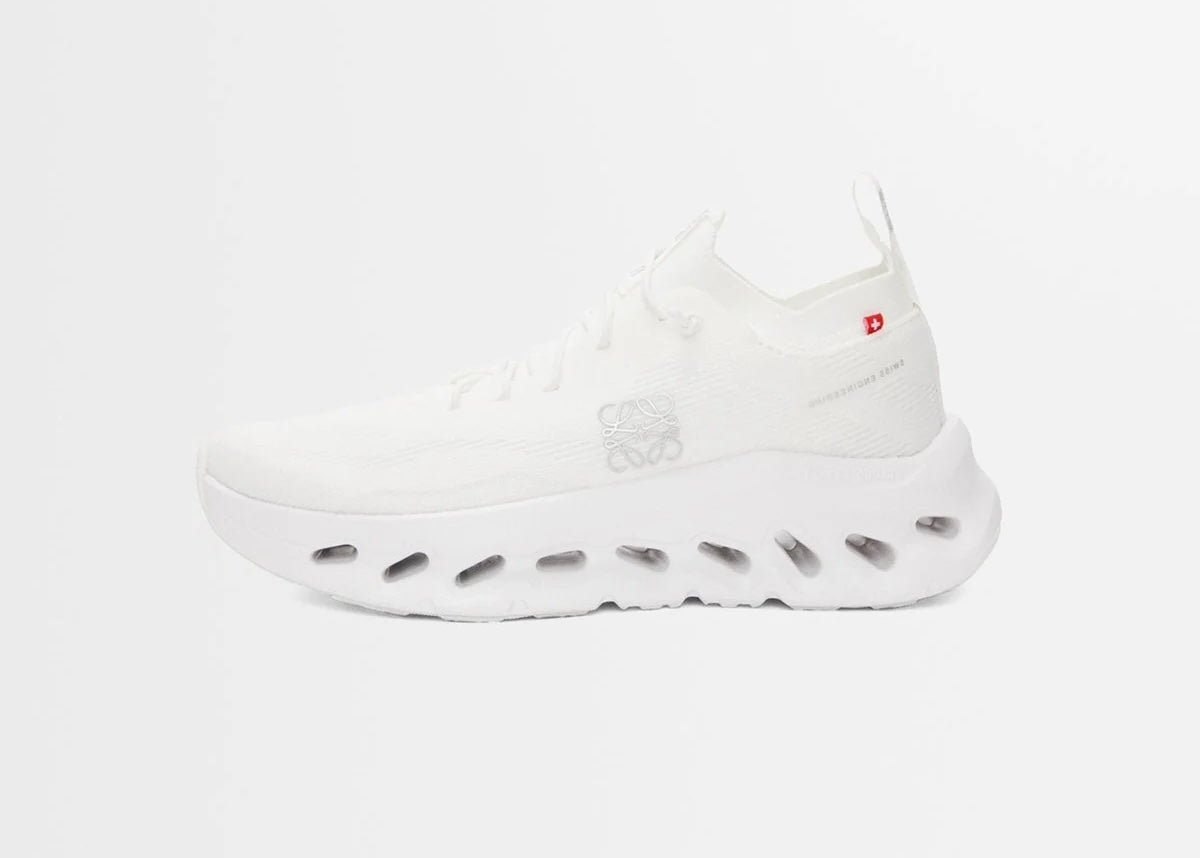 On x Loewe Cloudtilt All White