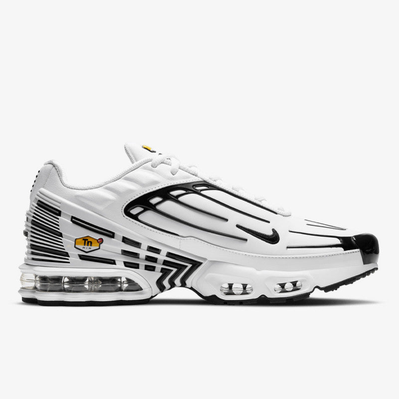 Nike Air Max Plus White Black Outline side