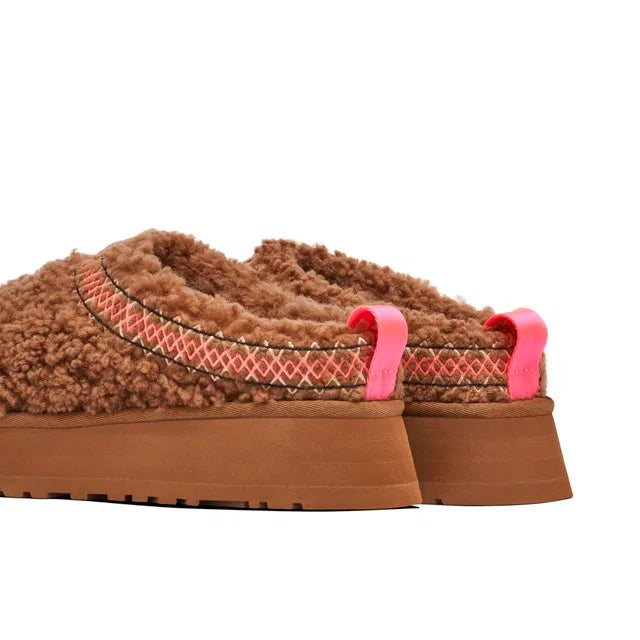 UGG Tazz Curly Chestnut, papuče, slika 5