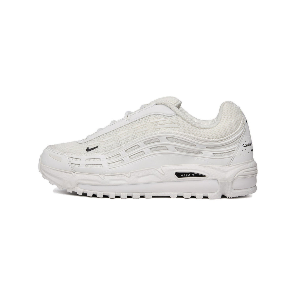 Nike Air Max White – Outlet – fotografija bez odsječenih dijelova