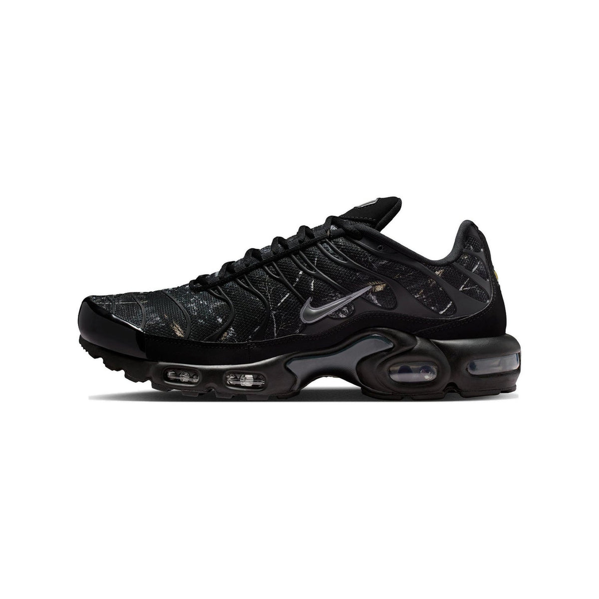 Nike Air Max Plus TN Black Marble – Outlet – fotografija bez odsječenih dijelova